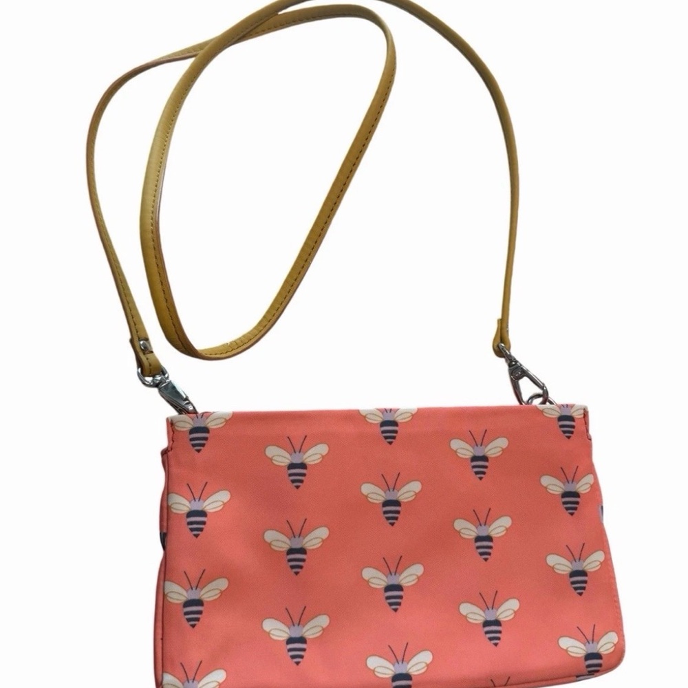 NWOTS Fossil Pink Bumble Bees Print Leather Strap Zip Around Wristlet
